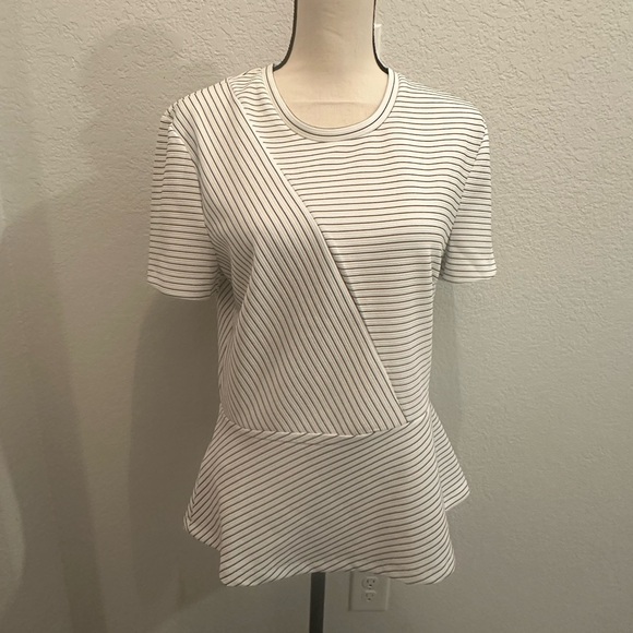 BCBG MaxAzria peplum top size large - Picture 3 of 3